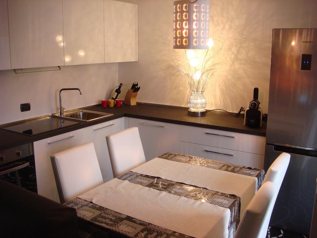 New Luxury Attic Santa Giulia Expo Leilighet Milano Rom bilde
